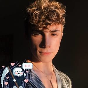 Meet your Posher, Zeke